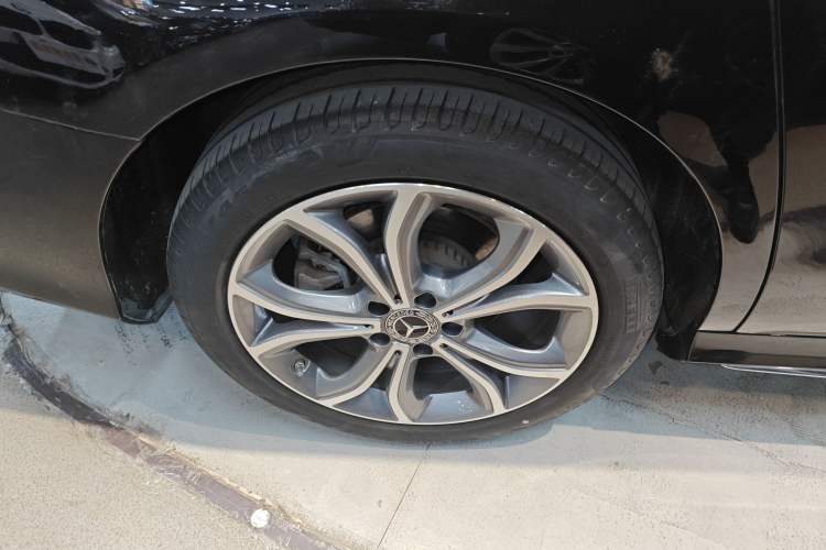 Used Mercedes-Benz E-Class 2021 Restyled E 300 L Sport Luxury Edition
