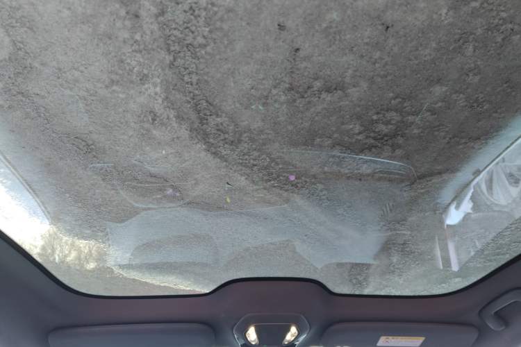 Used Hongqi Tiangong 08 2025 680 Ultra Four-Wheel-Drive Version
