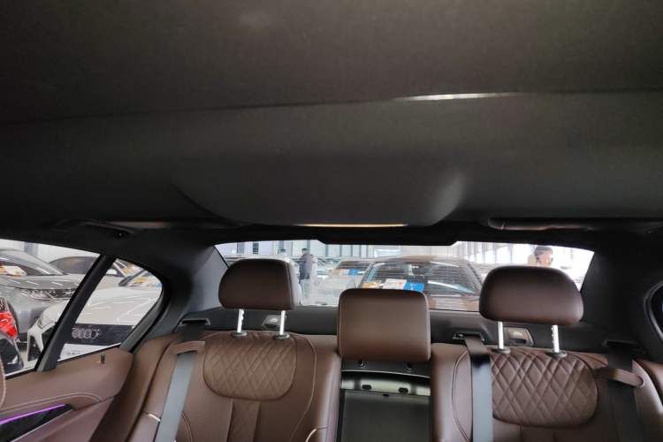 Used BMW 5 Series 2022 Second Facelift 525Li M Sport Package
