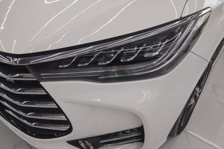 Used BYD Song MAX 2017 1.5T Automatic Smart Connect Elite 7-Seater
