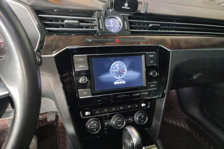 Used Volkswagen Magotan 2018 Facelift 380TSI DSG Luxury Version
