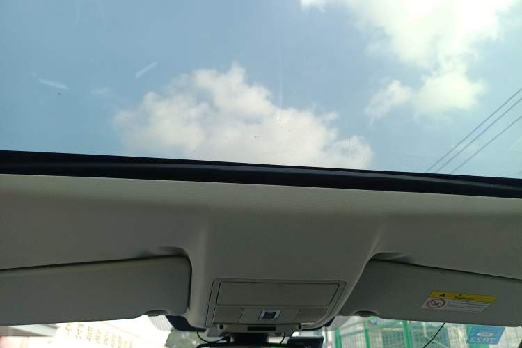 Used Land Rover Discovery Sport 2016 2.0T HSE
