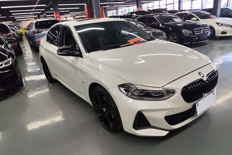 Used BMW 1 Series 2022 125i M Sport Night Edition
