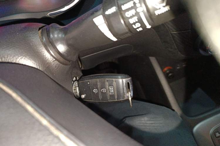 Used Kia K3 2015 1.6L Automatic GL
