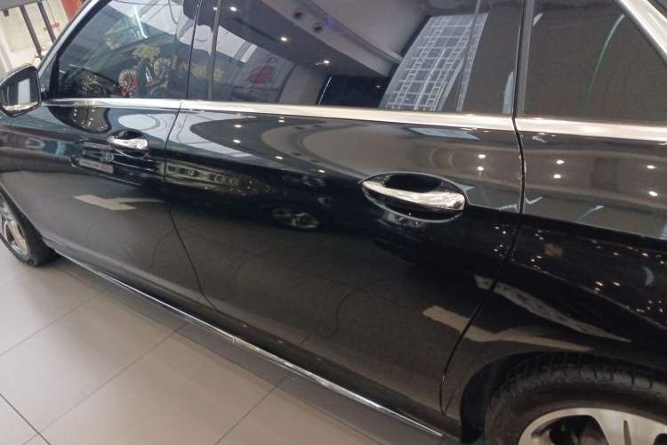 Used Mercedes-Benz E-Class 2018 Facelift E 200 L Sport Edition
