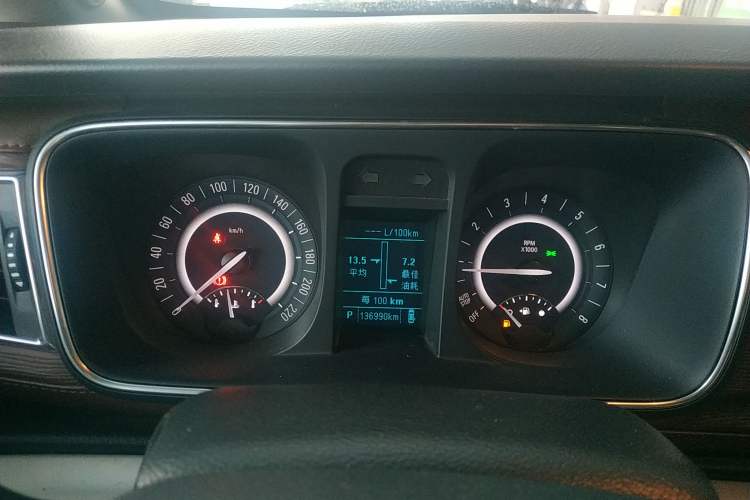 Used Buick GL8 2018 28T Comfort Model China VI Standard
