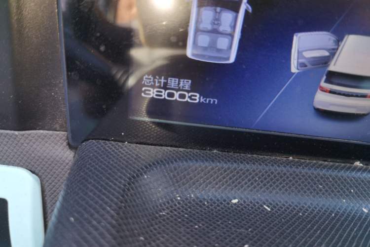 Used Wuling Hongguang MINIEV 2021 Macaron Fashion Model Lithium Iron Phosphate
