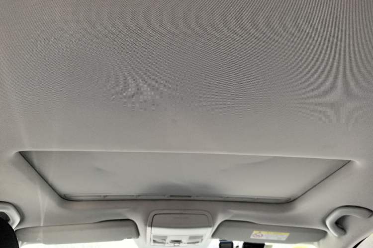 Used Volkswagen Sagitar 2015 230TSI Automatic Comfort Version