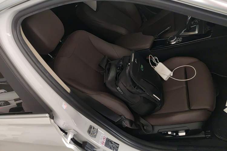 Used BMW 3 Series 2019 320Li Fashion Model
