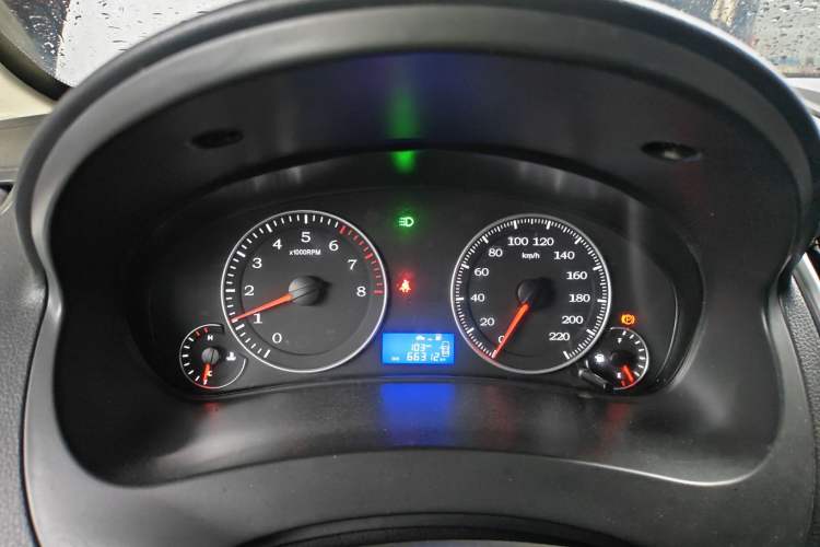 Used Geely Auto Diamond 2016 1.5L Manual Elite Edition
