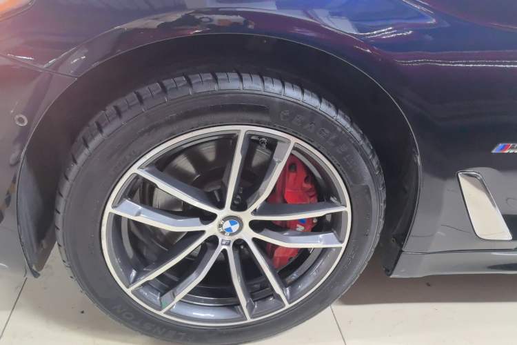 Used BMW 5 Series 2022 Restyled 525Li M Sport Package
