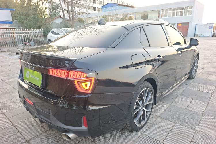 Used Lynk & Co 03 2022 2.0TD DCT JingPro