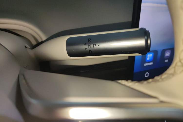 Used Hima Luxeed R7 2024 All-Electric 736 km Ultra
