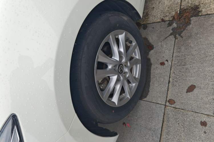 Used Mazda Mazda 3 Axela 2017 Sedan 1.5L Automatic Comfort Model Emission Standard China V
