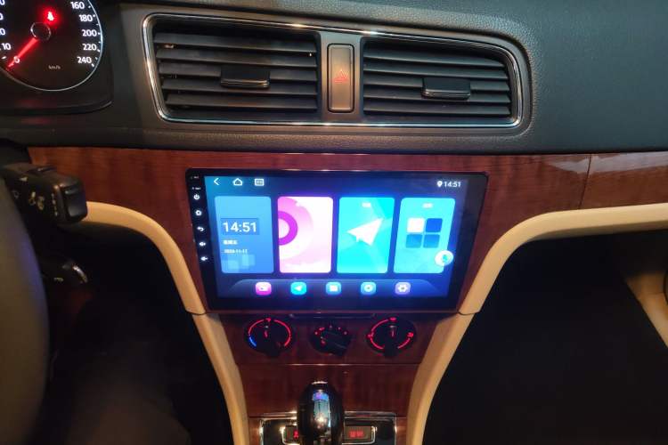 Used Volkswagen Lavida 2013 Restyled Classic 1.6L Automatic Comfort Edition
