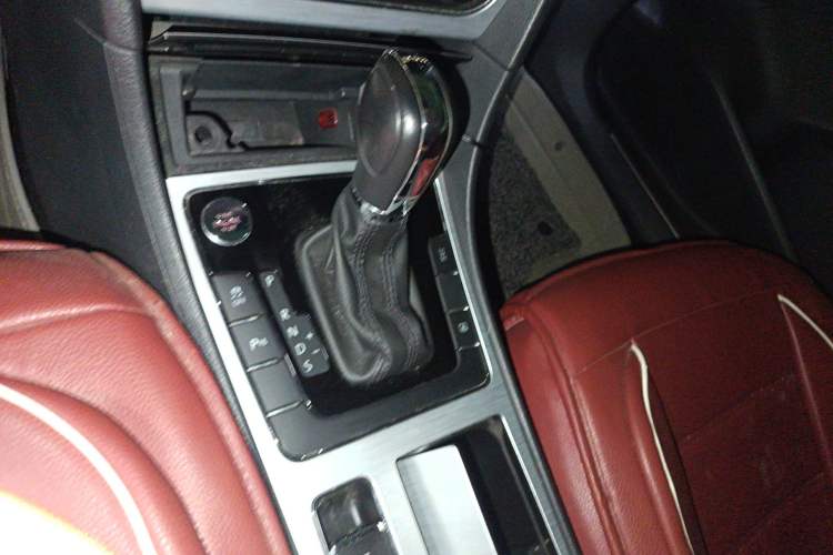 Used Volkswagen Passat 2014 1.8TSI DSG Prestige Edition
