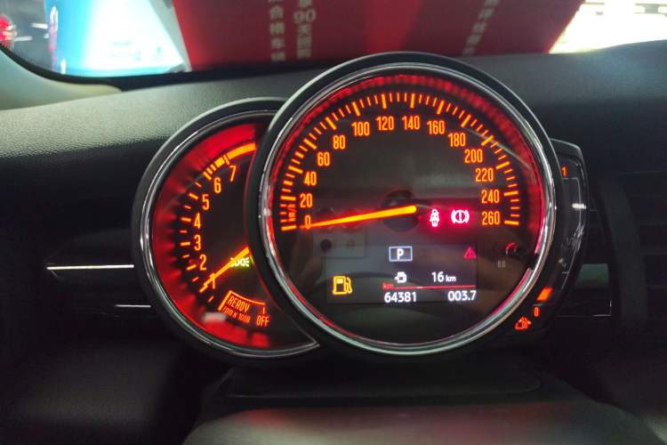 Used  MINI 2018 1.5T ONE PLUS
