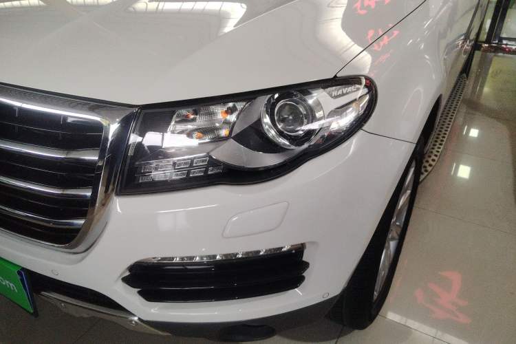 Used Haval H8 2015 2.0T Two-Wheel-Drive Elite Version
