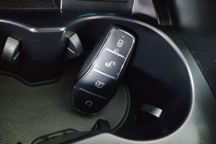 Used BYD Han 2025 DM-i Smart Drive 125KM Prestige Model
