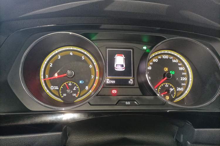 Used Volkswagen Tiguan L 2021 330TSI Automatic Two-Wheel Drive Smart Edition