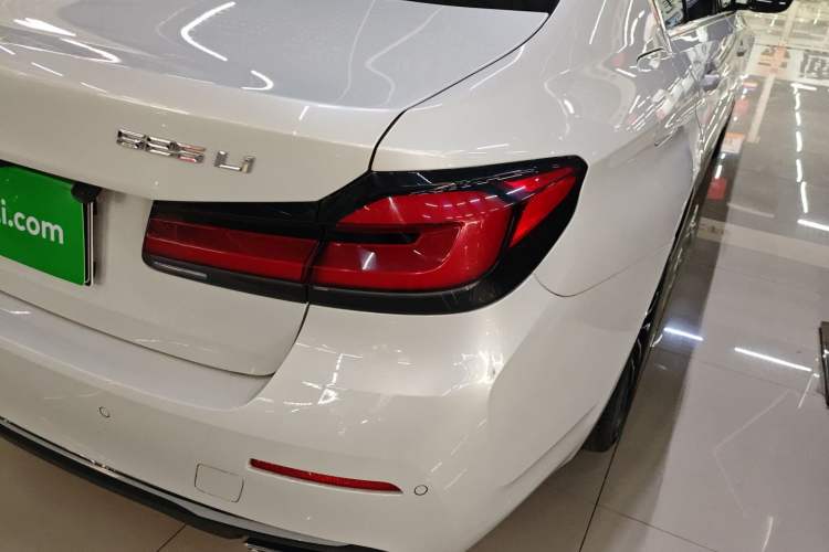 Used BMW 5 Series 2021 525Li Luxury Package