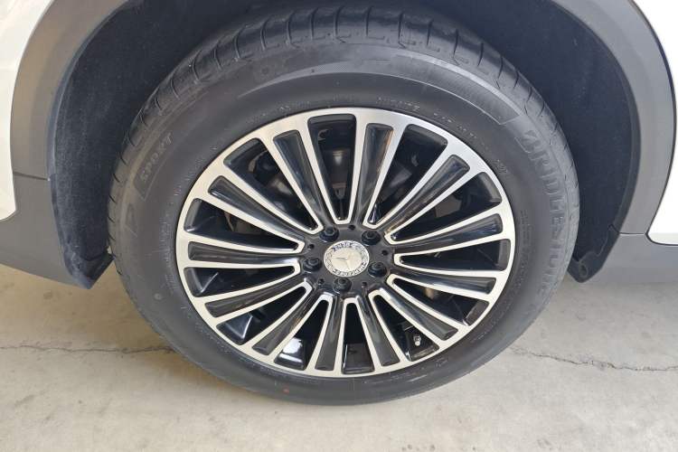 Used Mercedes-Benz GLC 2018 GLC 260 4MATIC Dynamic Edition
