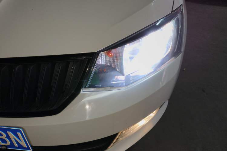 Used Skoda Fabia 2015 1.6L Automatic Sport Edition