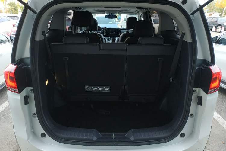 Used GAC Trumpchi M8 2023 Lingxiu Series 390T Luxury Edition
