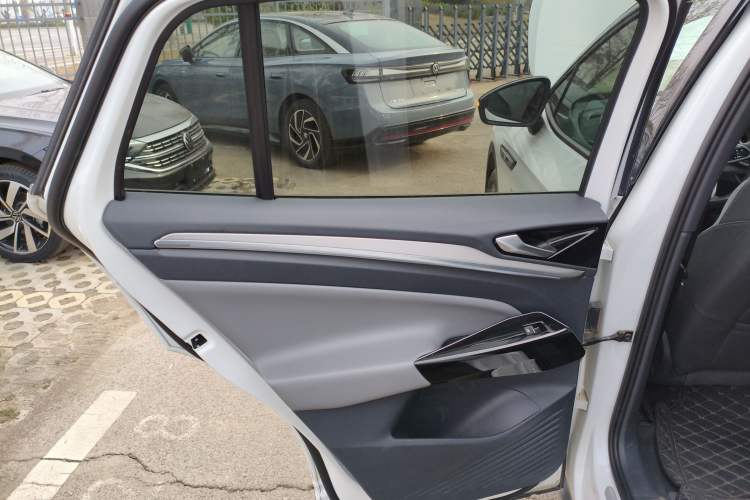 Used Volkswagen ID.4 CROZZ 2022 Long-Range Lite PRO Edition
