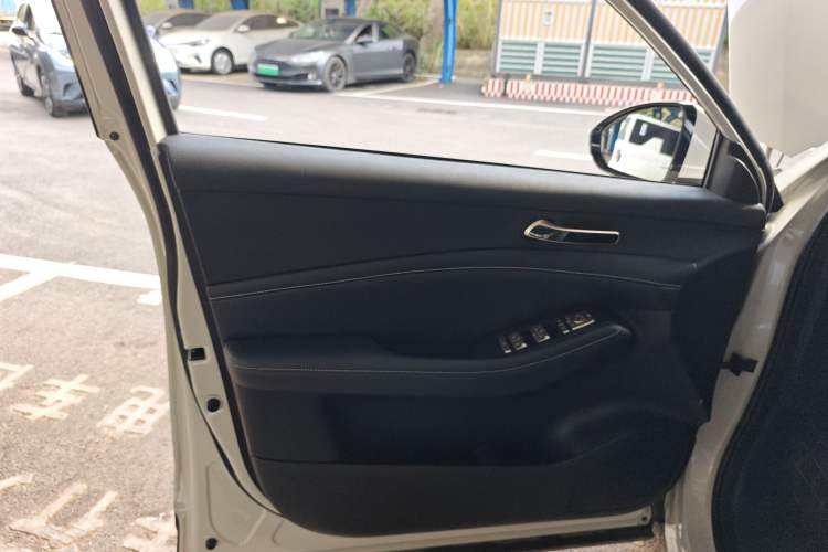 Used Baojun Yunhai 2024 600km Pure Electric Version
