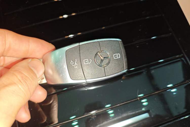 Used Mercedes-Benz A-Class 2022 Restyled A 200 L Sport Sedan Fashion Version
