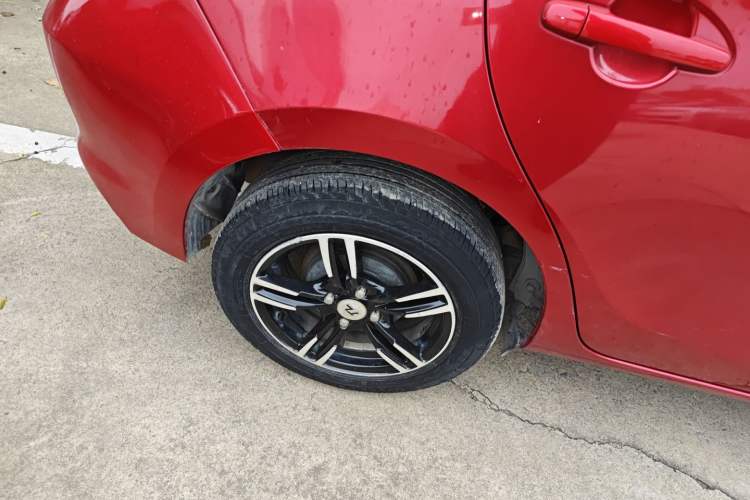 Used Toyota YARiS L 2016 Revised 1.5E CVT Charming Edition