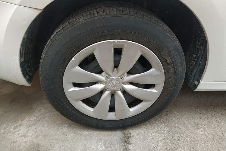 Used Citroen Elysee 2014 1.6L Manual Fashion Edition