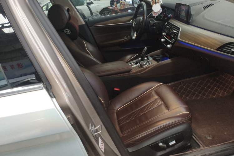 Used BMW 5 Series New Energy 2019 Updated Version 530Le Luxury Package
