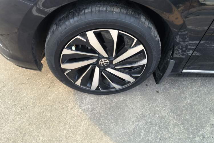 Used Volkswagen Passat 2023 330TSI Elite Edition
