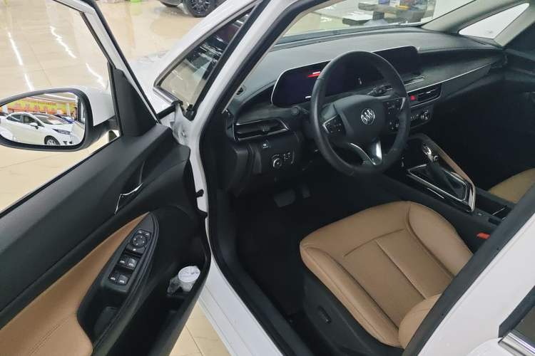 Used Buick GL6 2021 323T Mild Hybrid Connect Luxury Model
