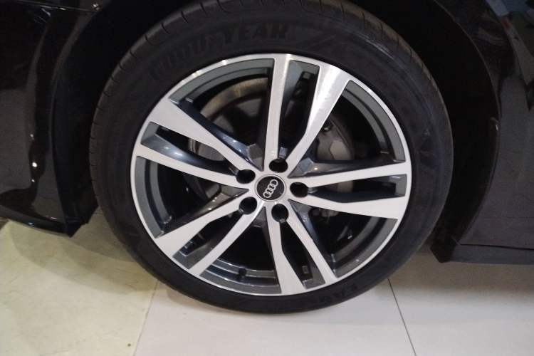 Used Audi A6L 2023 Revised 40 TFSI Luxury Dynamic Edition
