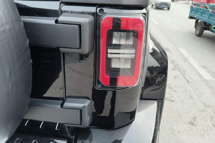 Used BAIC Off-Road BJ40 2020 2.0T Automatic Four-Wheel Drive Urban Hunter Edition Chivalrous Type