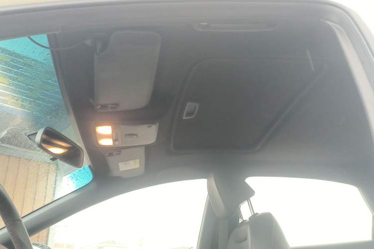 Used Chevrolet Monza 2020 Light Hybrid RS 330T Automatic Comfort Edition
