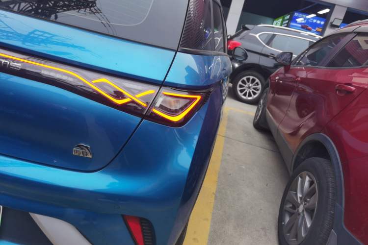 Used BYD Dolphin 2021 405 km Fashion Edition