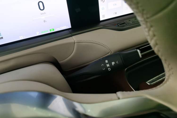 Used VOYAH FREE 2024 Ultra-Long Range Intelligent Driving Version
