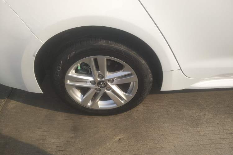 Used Toyota Levin 2022 185T CVT Luxury Edition
