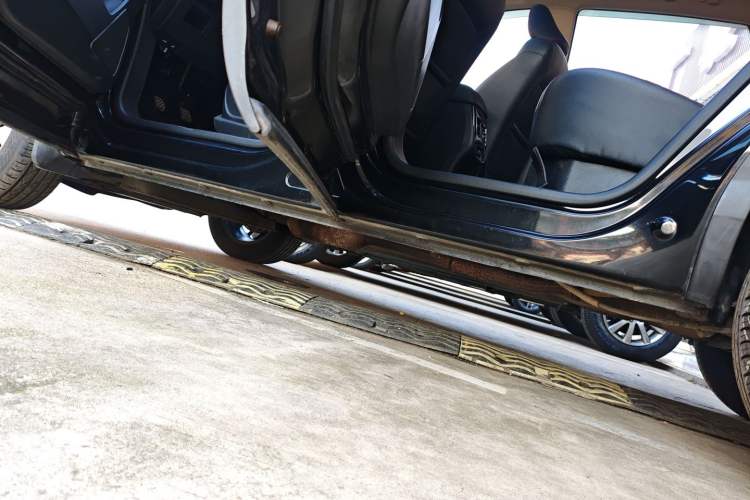 Used Baojun 560 2015 1.8L Manual Luxury Model
