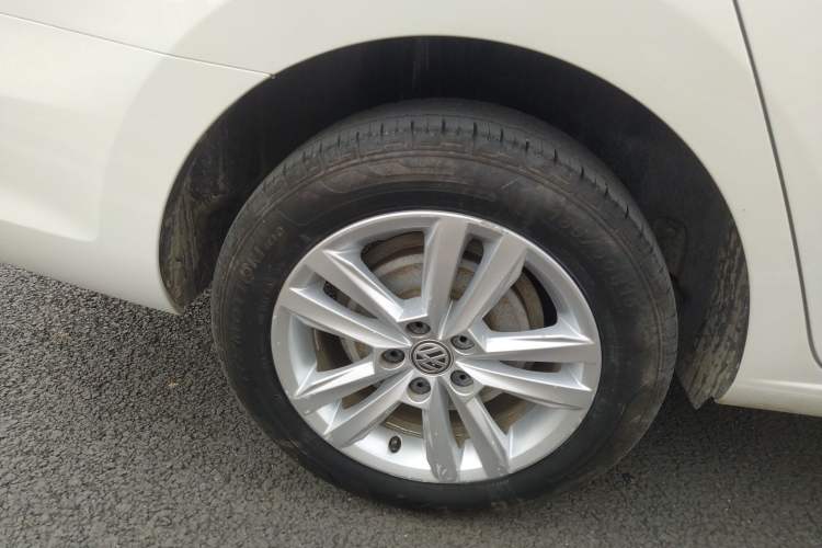 Used Volkswagen Santana 2018 1.5L Manual Comfort Edition
