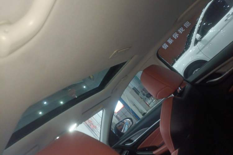 Used Changan Eado 2023 Changan Edition PLUS Blue Whale NE 1.4T GDI DCT Prestige Version
