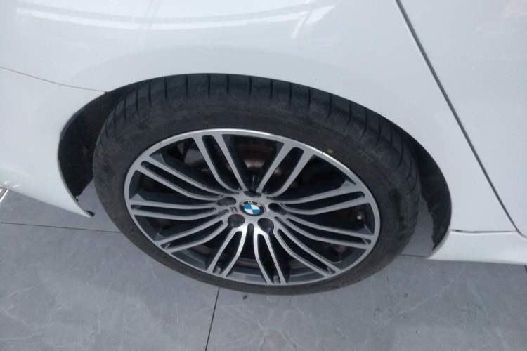 Used BMW 5 Series 2018 530i M Sport Package
