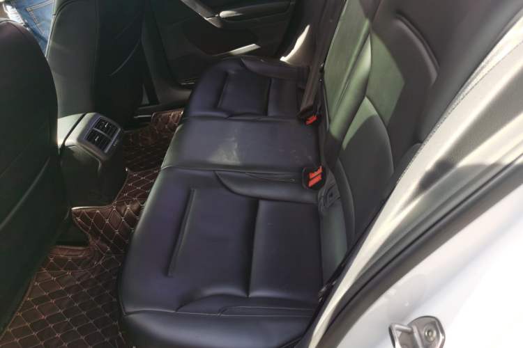 Used Volkswagen Golf 2016 1.6L Automatic Comfort Model
