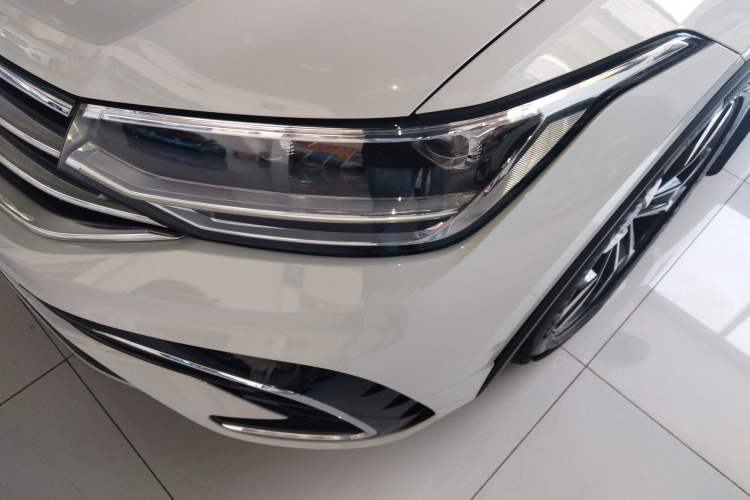 TDK.VehicleDetails.img