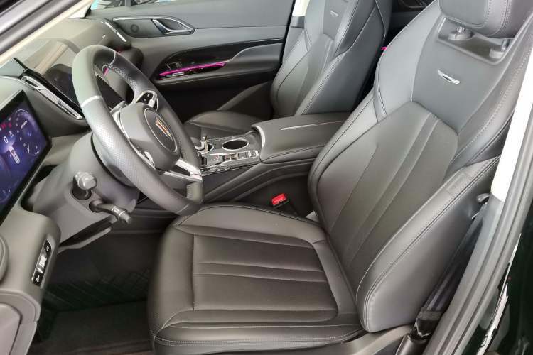 Used Hongqi HS3 2023 1.5T Two-Wheel Drive Shanwei Edition
