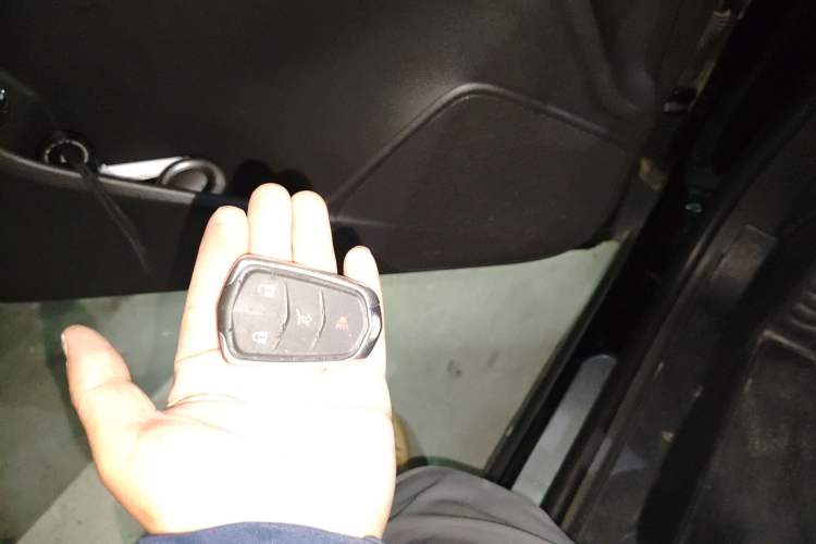 Used Cadillac XT4 2018 28T Two-Wheel Drive Leading Version
